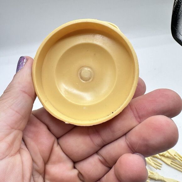 Vintage Hors D’oeuvre Fork Set In Celluloid Container Cocktail Rose lattice Tiki - Picture 5 of 16